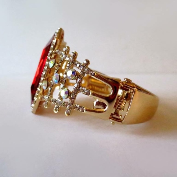 Stunning Ruby & Sparkling Crystal Bracelet - Picture 3 of 3